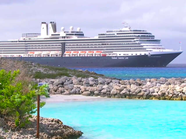 Video: Play for a Day on Holland America Line's Caribbean Private Island