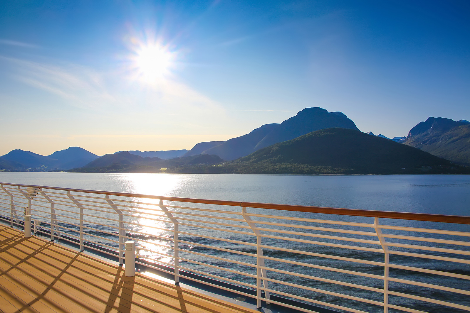 Cruise Ship