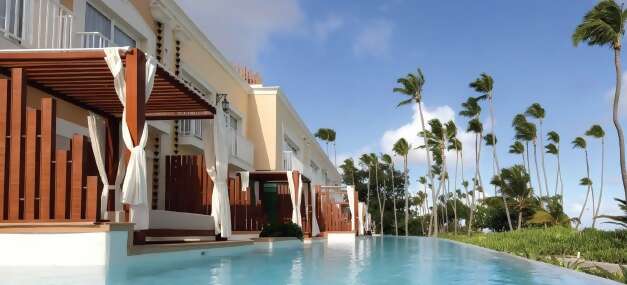 WestJet: $600 Resort Credit at TRS & Grand Palladium