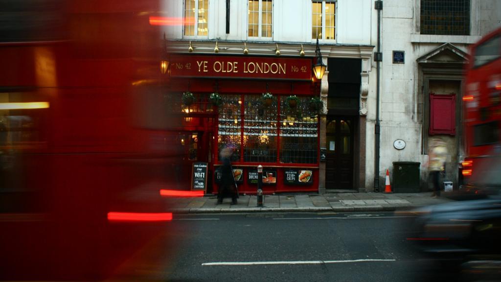 Pubs & Rebels in London's Historic Eastend