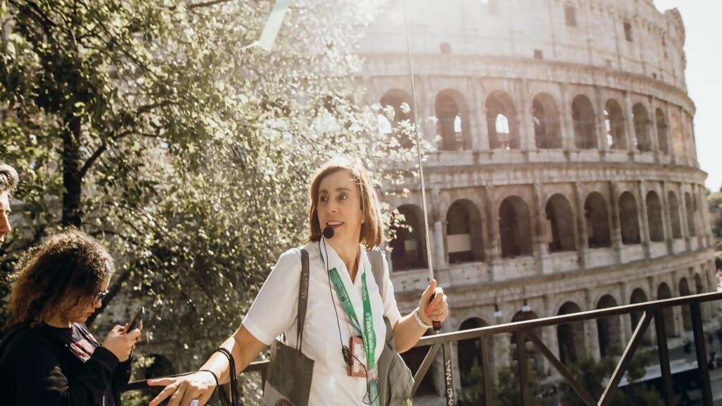 Walking Tours Perfect For The Solo Traveler