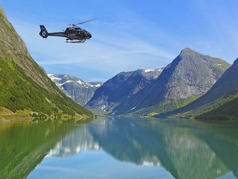 Epic Expeditions: Discover the World in Ultra-Luxury