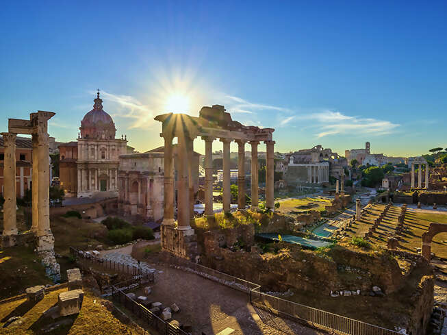 Spotlight Tours: Illuminate the world's most remarkable destinations