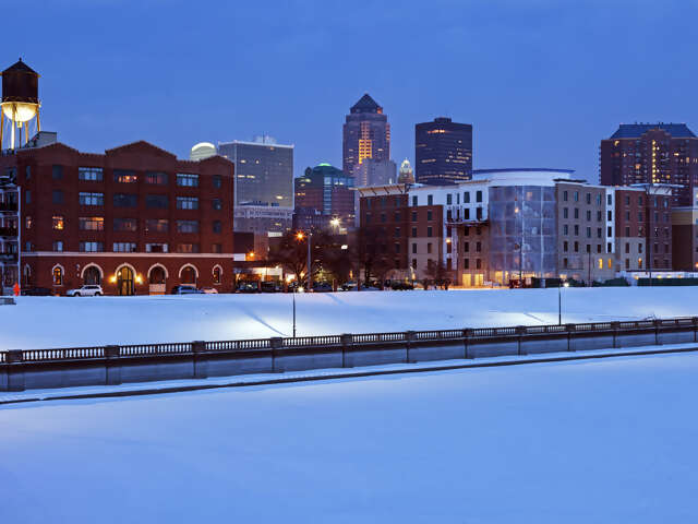 Des Moines