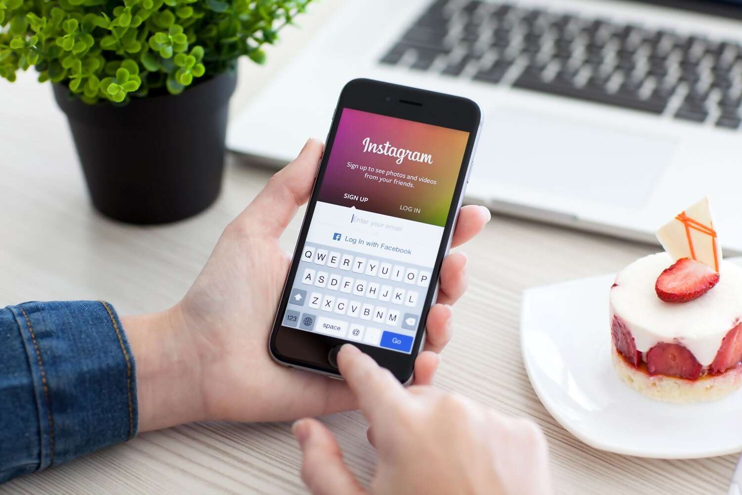 7 Tips for Mastering Instagram for Travel Agency Business