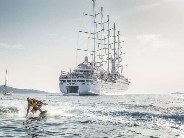 Club Med 2 Cruises