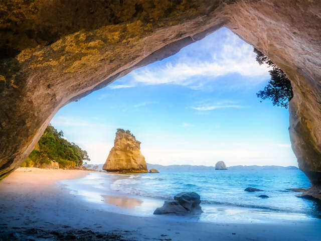 NEW! Seasonal flights to New Zealand