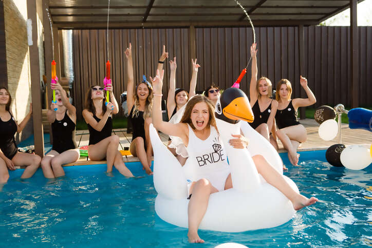 Bachelor & Bachelorettes