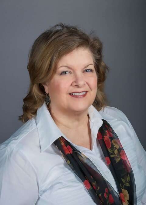 Nora Faifer
