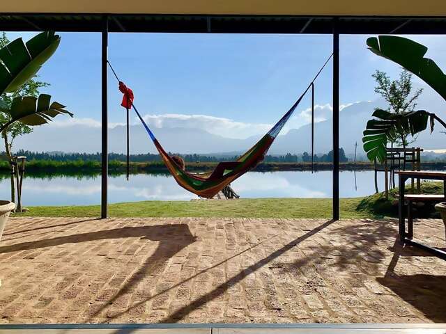 Superhost Candice’s rural getaway is an elegant way to get to know the Breede River Valley