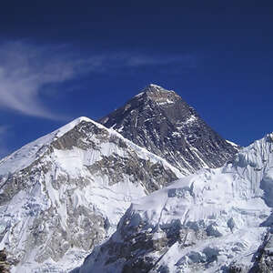 Icons of India: The Taj, Tigers & Beyond with Dubai & Nepal