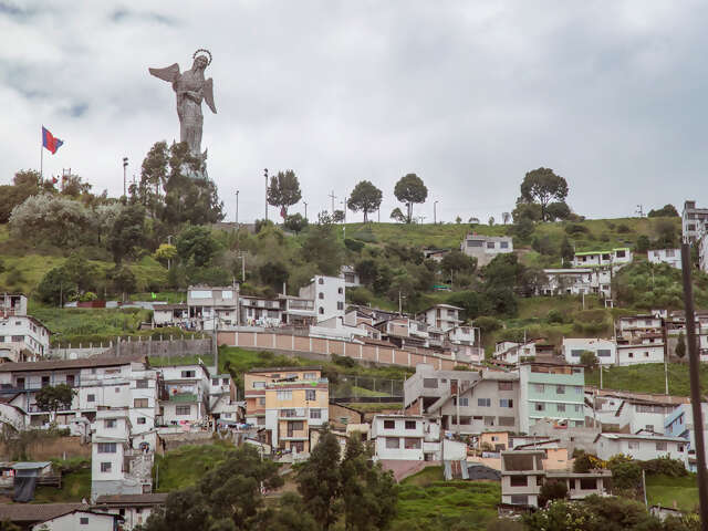 Ecuador Encompassed