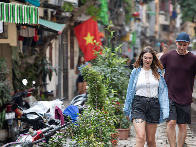 Thailand & Vietnam: Mountains & Coastlines – Plus