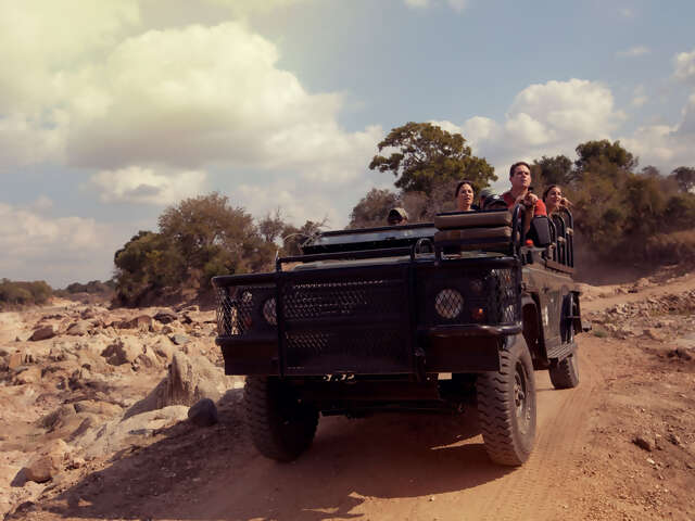 Explore Kruger & Victoria Falls