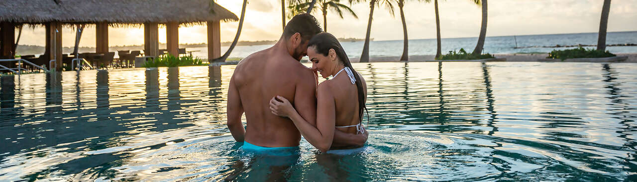 Weddings & Honeymoons