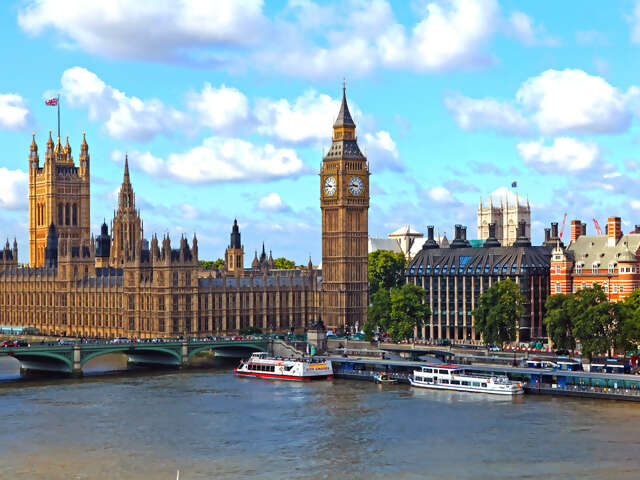 London & Paris featuring New Year’s Eve in Paris