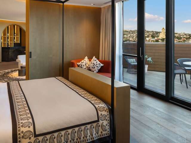 Paragraph Freedom Square, a Luxury Collection Hotel, Tbilisi