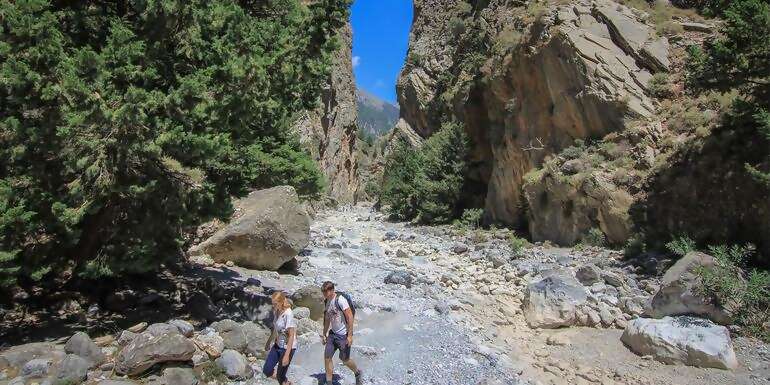 Crete & Santorini Discovery