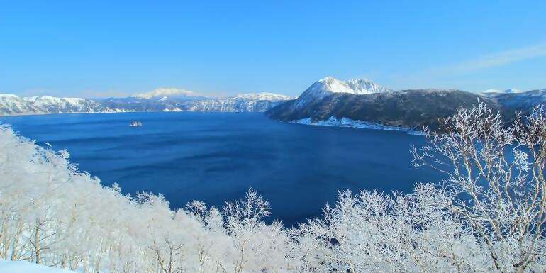 Active Northern Japan: Winter in Tokyo & Hokkaido