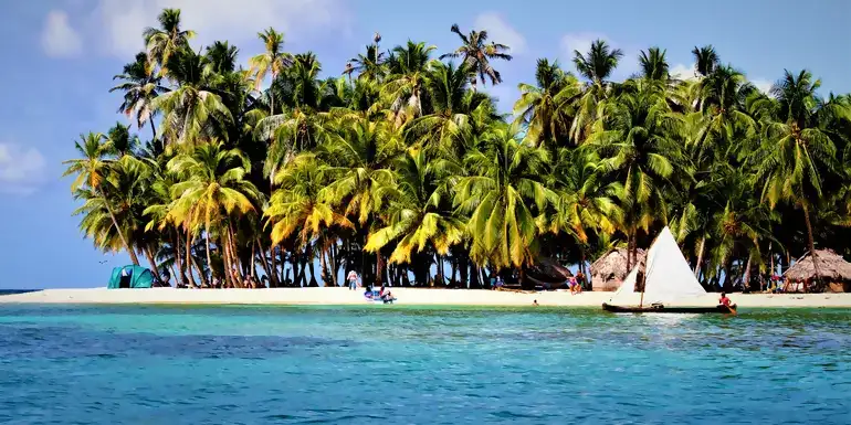 Panama: Craters, Coasts & Highland Mountains