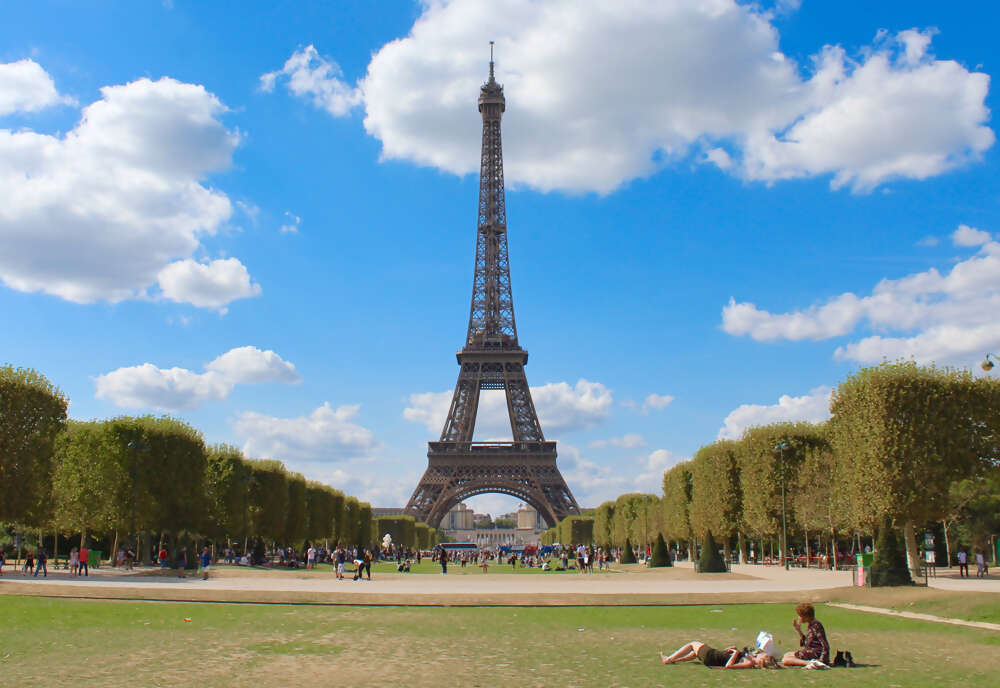 Essence of France Paris, Provence & the French Riviera