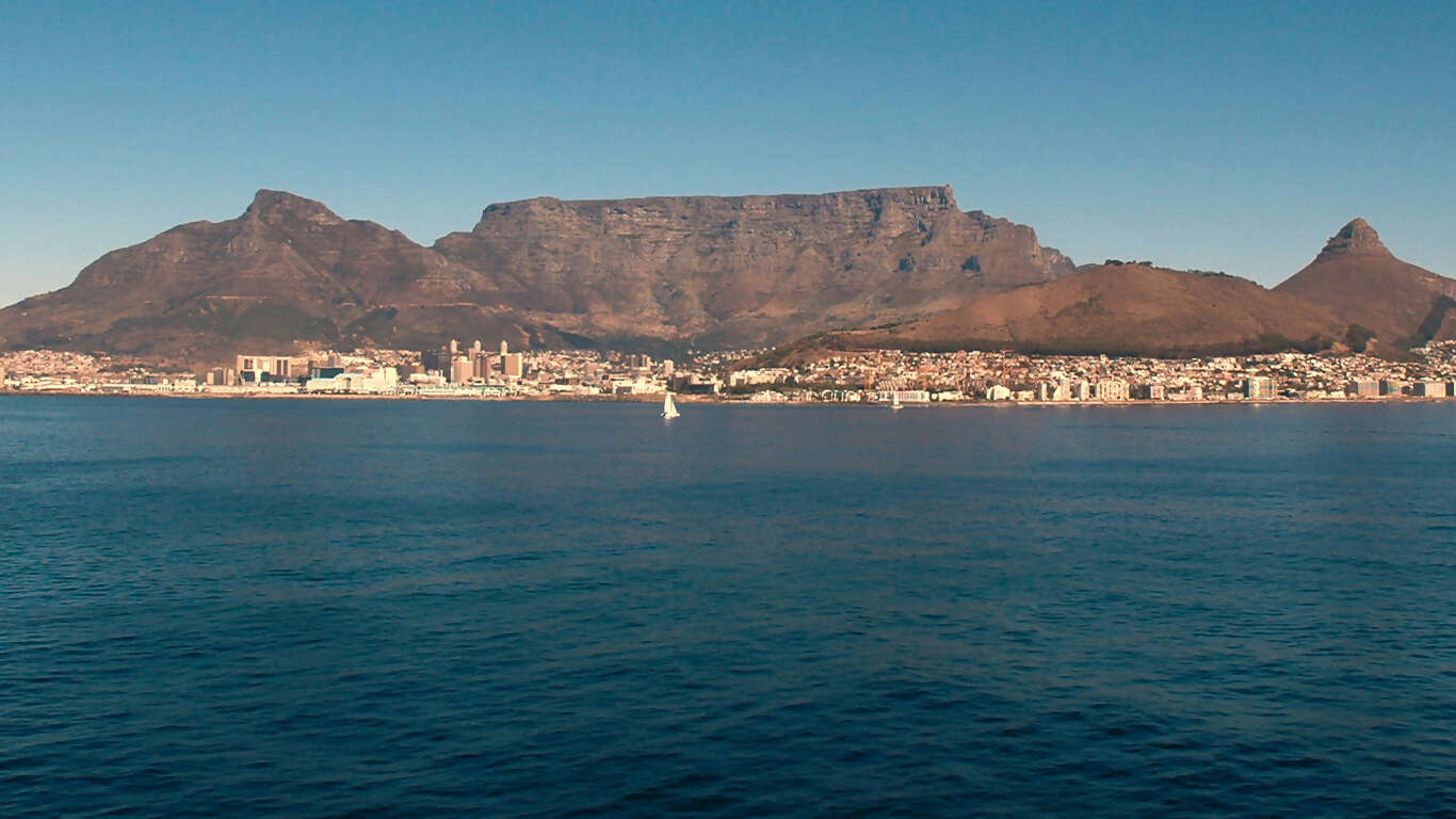 Namibia & South Africa: Epic Landscapes and Wildlife