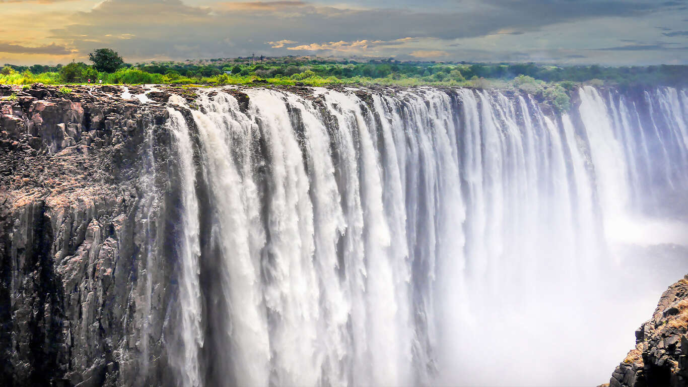 Cape Town to Cairo: The Ultimate African Expedition featuring Victoria Falls, Maasai Mara, and 4-Night Luxor to Aswan Cruise